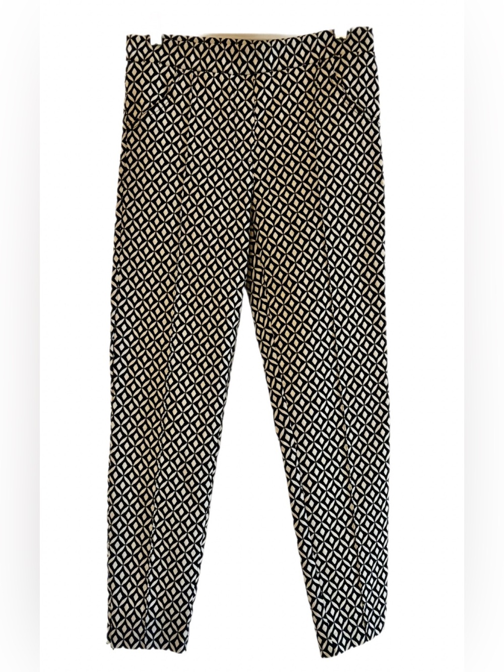 Black & White Geometric Skinny Pants - Picture 2 of 11